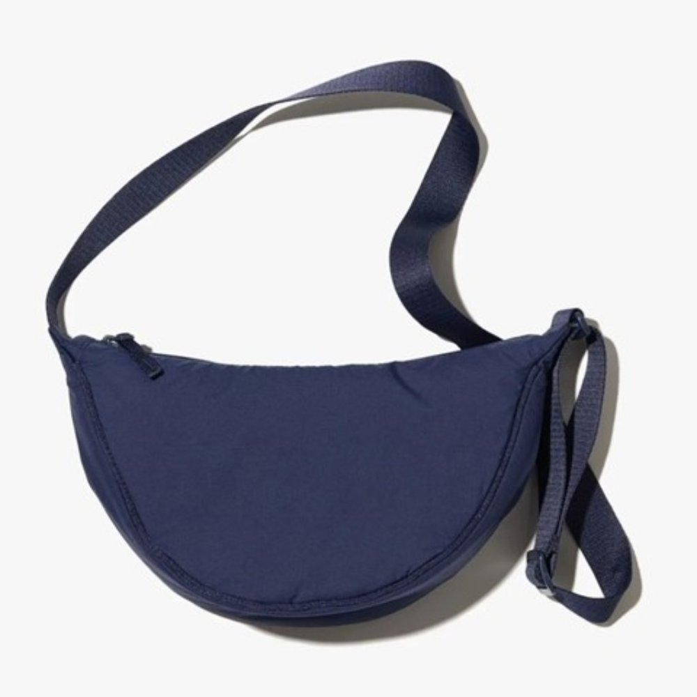 UNIQLO Round Mini Shoulder crossbody bag